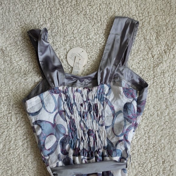 Sparkly Circle Pattern w Pearl Detail Dress - Picture 4 of 6